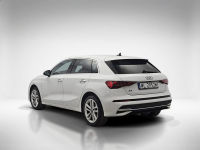 Audi A3 35 TFSI mHEV S tronic ! Z Polskiego Salonu ! Faktura Vat ! Warszawa - zdjęcie 3