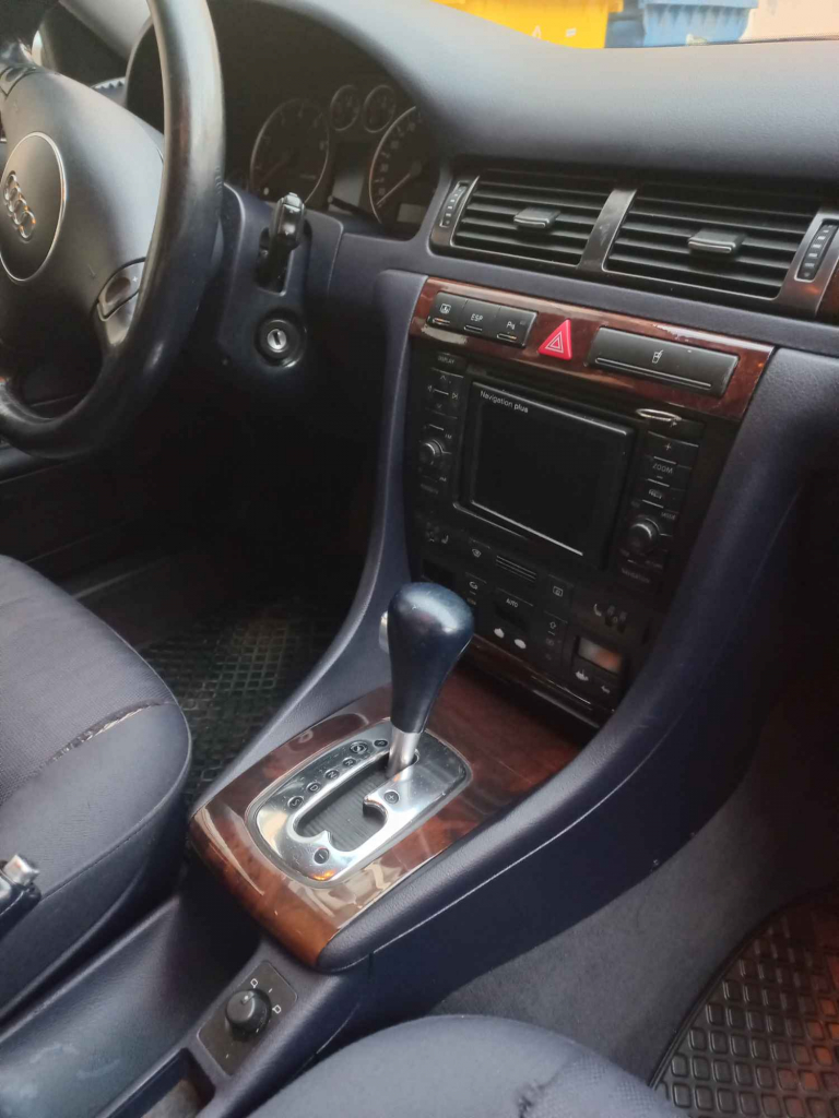 Sprzedam AUDI A6 3.0 V6 Ursus - zdjęcie 5