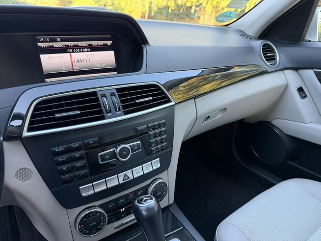 Mercedes C 250 4MATIC | 204 KM | Automat | Kamera | Panorama | Full Szczecin - zdjęcie 11