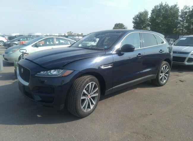 Jaguar F-Pace 35T PRESTIGE, 2017, po gradobiciu Warszawa - zdjęcie 2