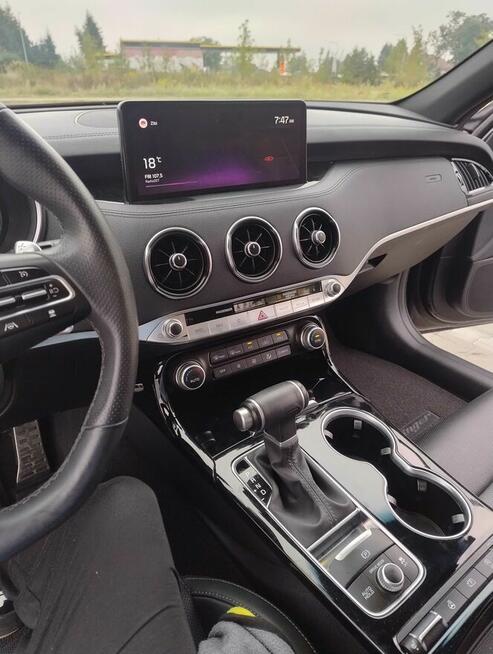 SPRZEDAM KIA STINGER 2.5T 304kM GT LINE AWD 2022 przeb.56tyś Warszawa - zdjęcie 11