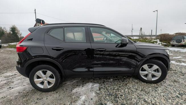 Volvo XC 40 2.0 150 KM Kamienna Góra - zdjęcie 6