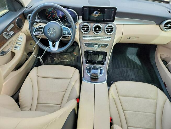 Mercedes C 300 4Matic / pakiet AMG / niski przebieg Warszawa - zdjęcie 8