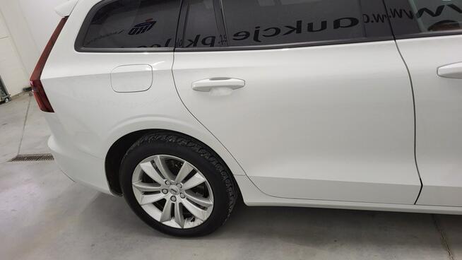 Volvo V60 B3 B Momentum Core aut Grójec - zdjęcie 5