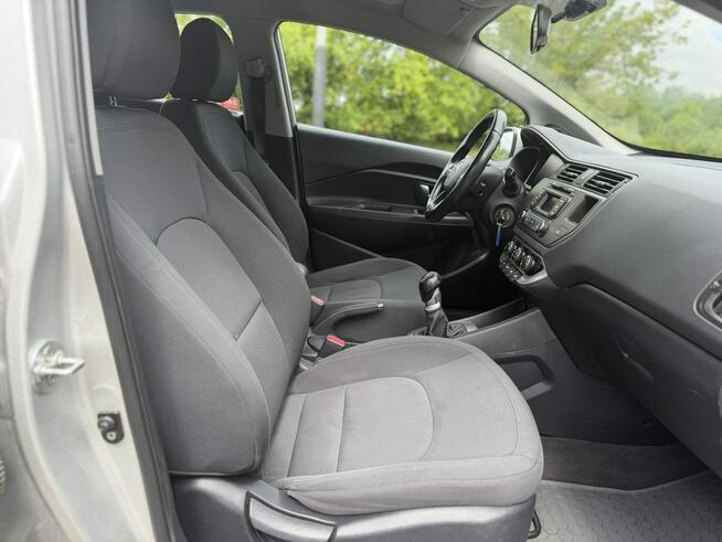 Kia Rio 1.4 (109KM) salon PL Łódź - zdjęcie 10