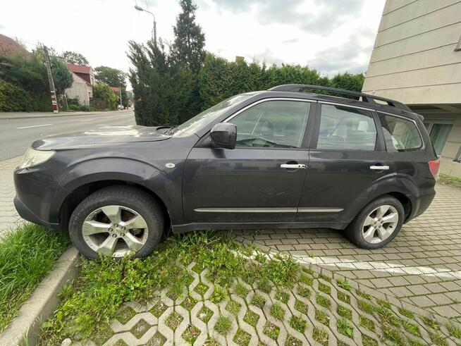 Subaru Forester 2.0D XA 000 Kraków - zdjęcie 3