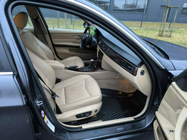 BMW 325 E90 2005r Automat FILM Klima Grzane Fotele Tempomat Alu Pabianice - zdjęcie 6