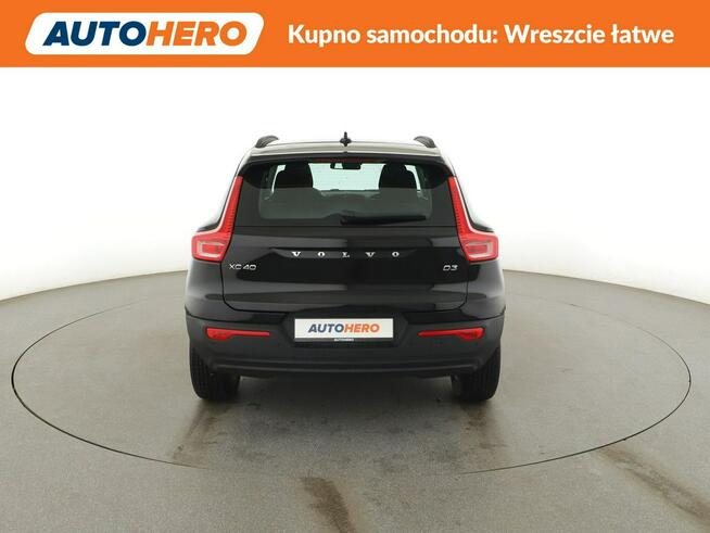 Volvo XC 40 automat full LED navi klima auto czujniki parkowania Warszawa - zdjęcie 6