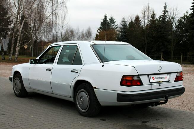 Mercedes W124 Bardzo bogata dokumentacja#Technicznie Perfect Warszawa - zdjęcie 6