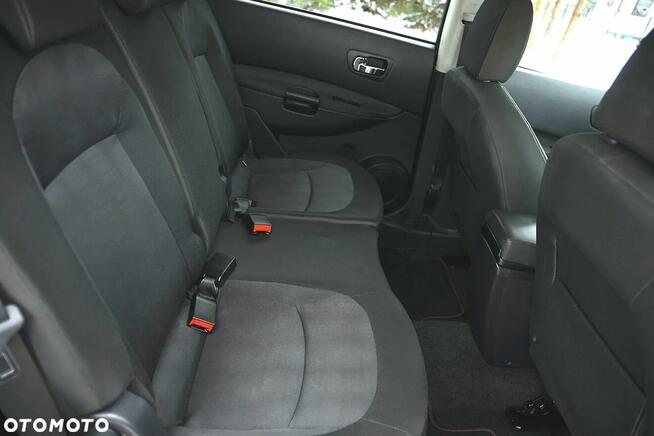 Nissan Qashqai+2 2.0 Tekna Kielce - zdjęcie 8