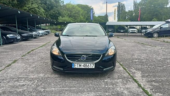 Volvo V40 serwisowane, bardzo dobry stan Tomaszów Mazowiecki - zdjęcie 2