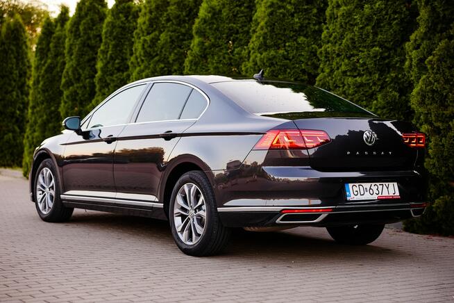 Volkswagen Passat 2.0 TSI Business DSG Rzekuń - zdjęcie 3