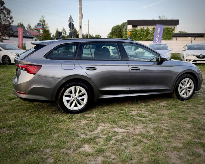 Skoda Octavia 2.0 TDI 150KM DSG 2022 Kamera Keyless Grzane Fotele Łódź - zdjęcie 11