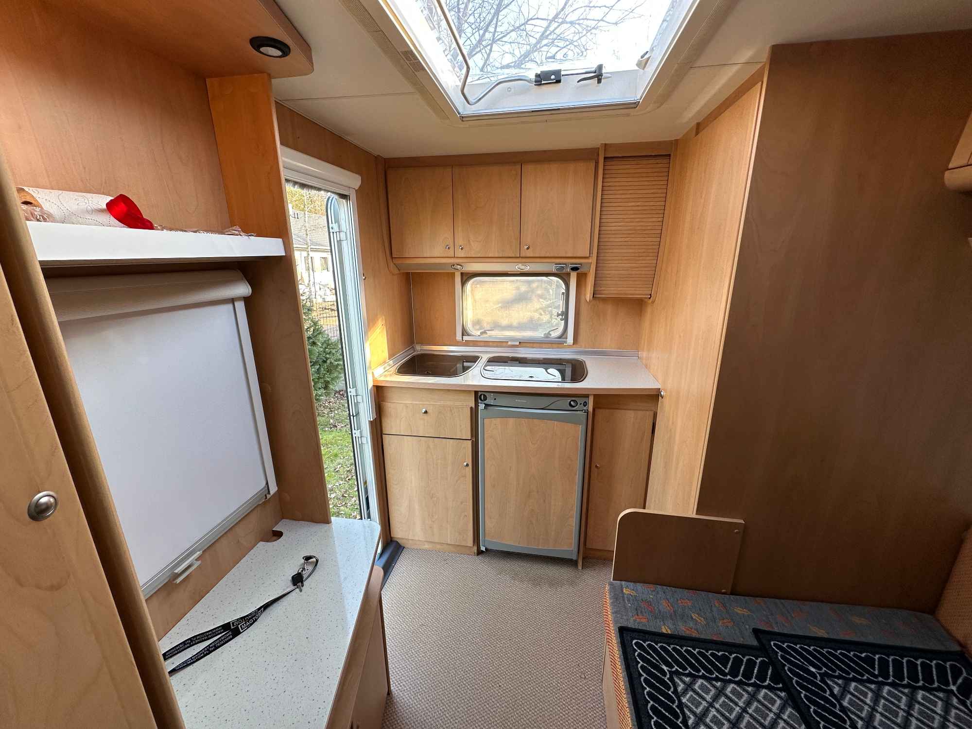 Przyczepa Kempingowa Burstner Ventana 400TS Avantgarde Truma AL-KO Grodzisk Mazowiecki - zdjęcie 4