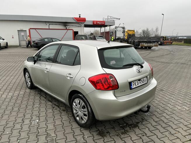 Toyota Auris Kalisz - zdjęcie 5