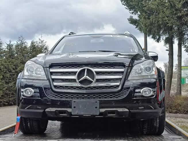 GL 550 V8 4MATIC Gizałki - zdjęcie 1