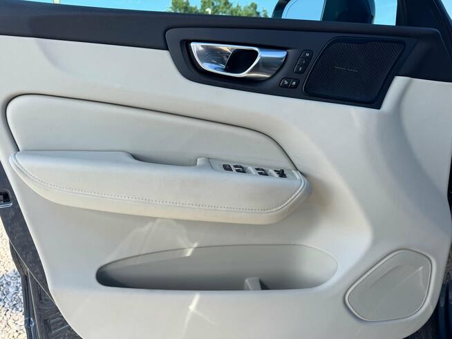 Volvo XC 60, 2021 Michałowice - zdjęcie 11