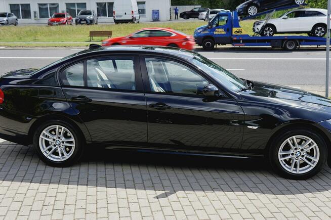 BMW 318 bardzo ładny, bogata wersja, automat Warszawa - zdjęcie 4