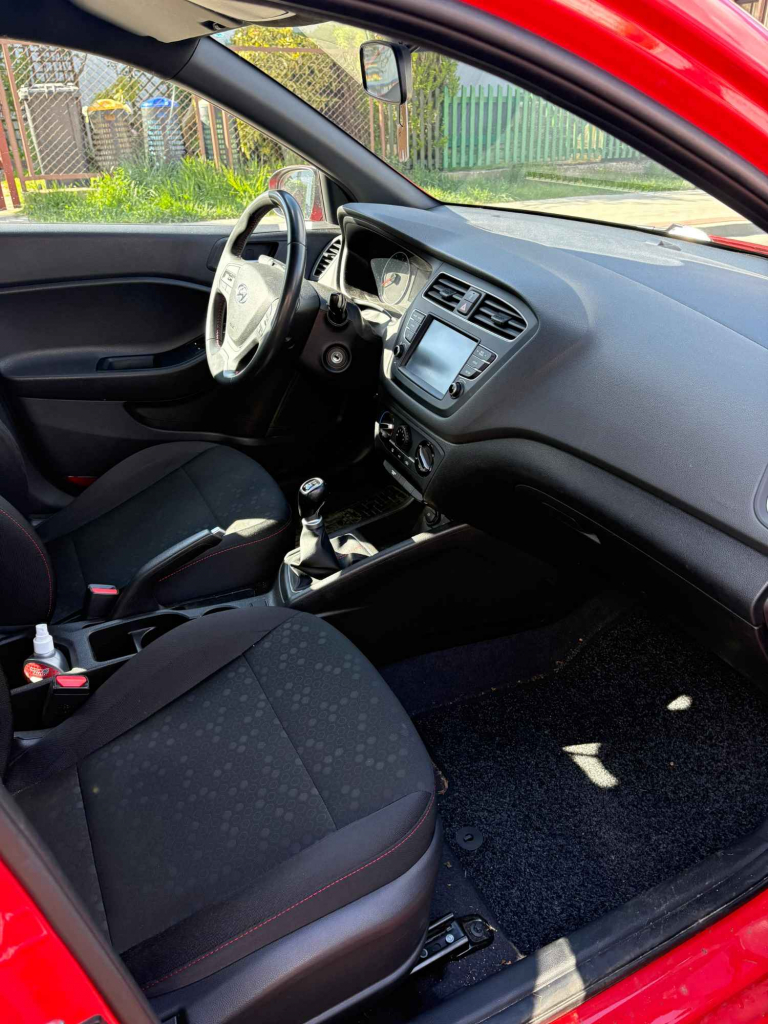 Sprzedam samochód Hyundai i 20 Barlinek - zdjęcie 5