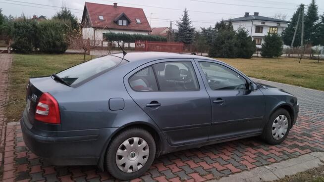 zadbana Skoda Octavia 1.6 FSI 2005 r. Ursynów - zdjęcie 2