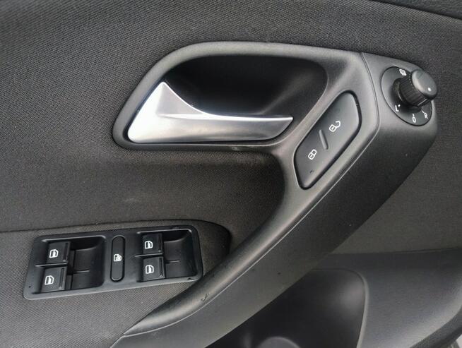 Volkswagen Polo 1,2 TDi Harklowa - zdjęcie 12