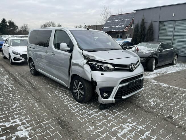 Toyota Proace Verso VIP Skóra Pamięć Fotele kapitańskie HAK Gliwice - zdjęcie 5