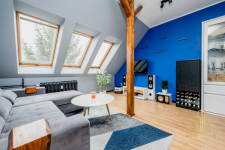 Dwupoziomowe na Skrajnej do wejścia