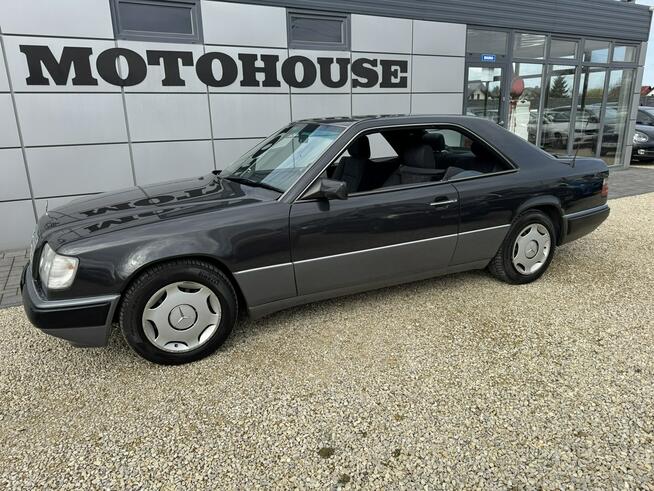 Mercedes E 200 CE klima automat Chełm Śląski - zdjęcie 8