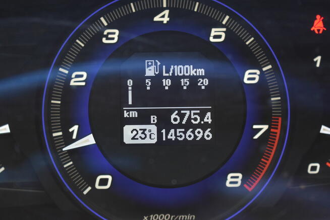 1,8 benz.PODG.FOTELE KLIMATRONIK CZUJNIKI PRZÓD/TYŁ TEMPOMAT Białogard - zdjęcie 7