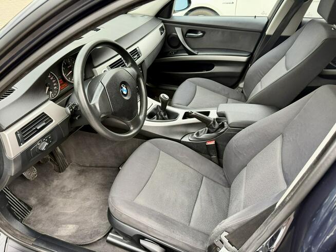 BMW 320 Xenon PDC ! Zarejestrowana ! Super Stan ! 170 tys. km. ! Zwoleń - zdjęcie 6