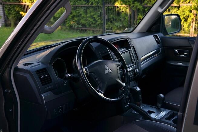 Pajero SALON PL 4X4 Automat Navi Tempomat Szyberdach Xenon Płock - zdjęcie 5