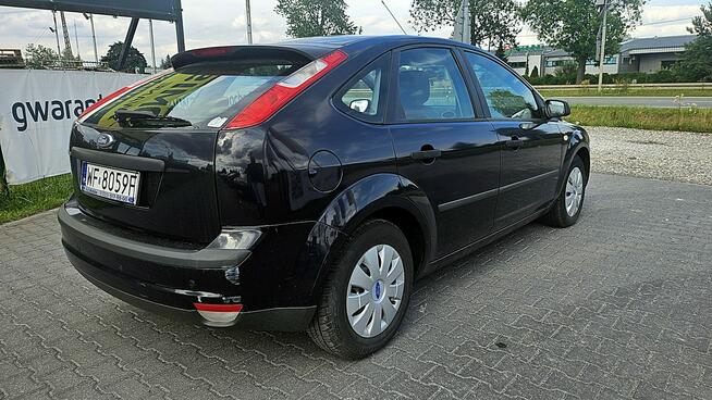 Ford Focus niski przebieg * benzyna * salon PL Warszawa - zdjęcie 5