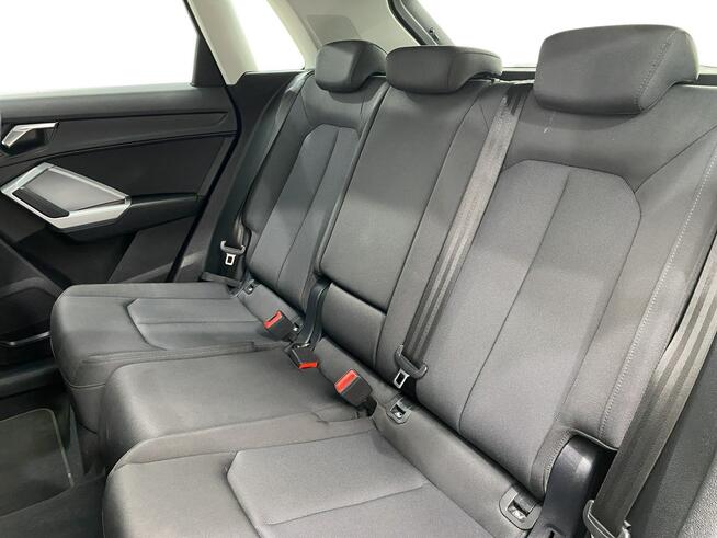 Audi Q3 35 TDI mHEV S tronic Kombi Warszawa - zdjęcie 12