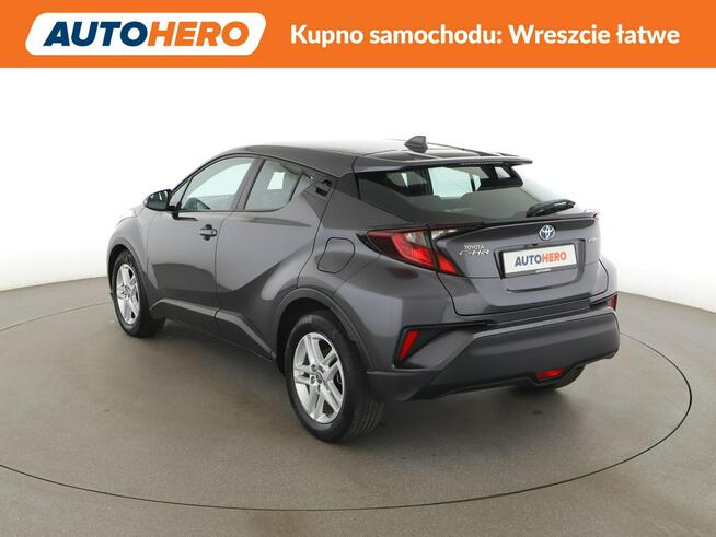 Toyota C-HR grzane fotele kamera ACC LED Warszawa - zdjęcie 4
