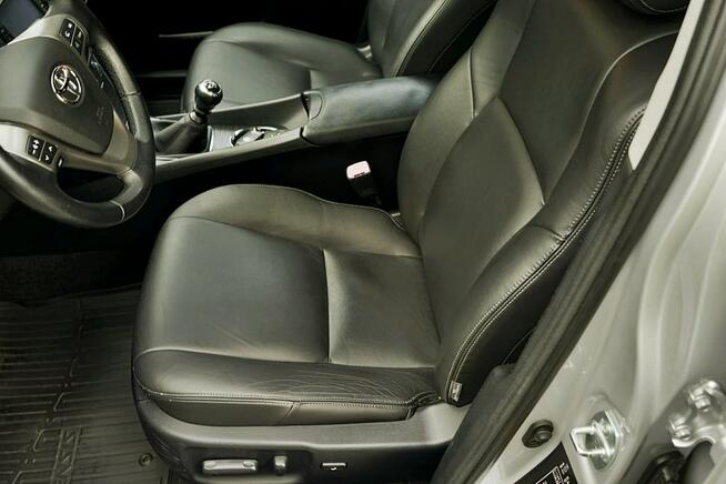 Toyota Avensis 2,0D4D Klima, alu R17, NAVI, skóra, 2009r. Płock - zdjęcie 12