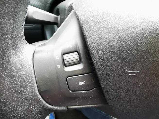 Style, Manual, Facelifting 1.2 Benzyna 82KM, Przebieg 42122k Warszawa - zdjęcie 12