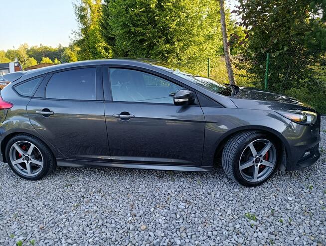 Ford Focus ST 2.0/250 PS Mały przebieg , serwisowany Dulowa - zdjęcie 3