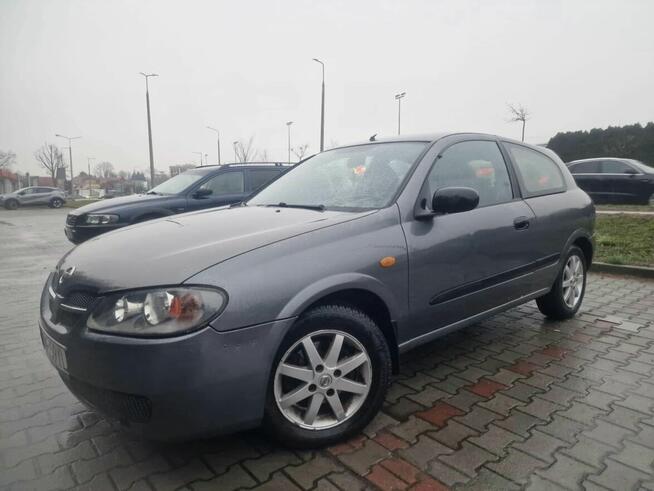 ** Nissan Almera 1.5 Benzyna ** 2003r Mega Oszczedny ** Dębica - zdjęcie 1