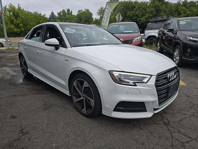 Audi A3 S-Line / Quattro / niski przebieg Chwaszczyno - zdjęcie 2