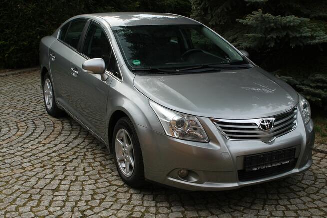 Toyota Avensis 147 KM Benzyna Przebieg 96 tys km Sedan Lubań - zdjęcie 3