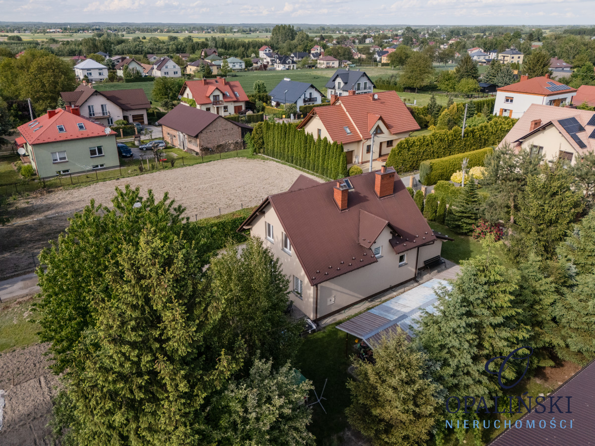 Dom z ogrodem i garażem umeblowany i wyposażony Kosina - zdjęcie 6