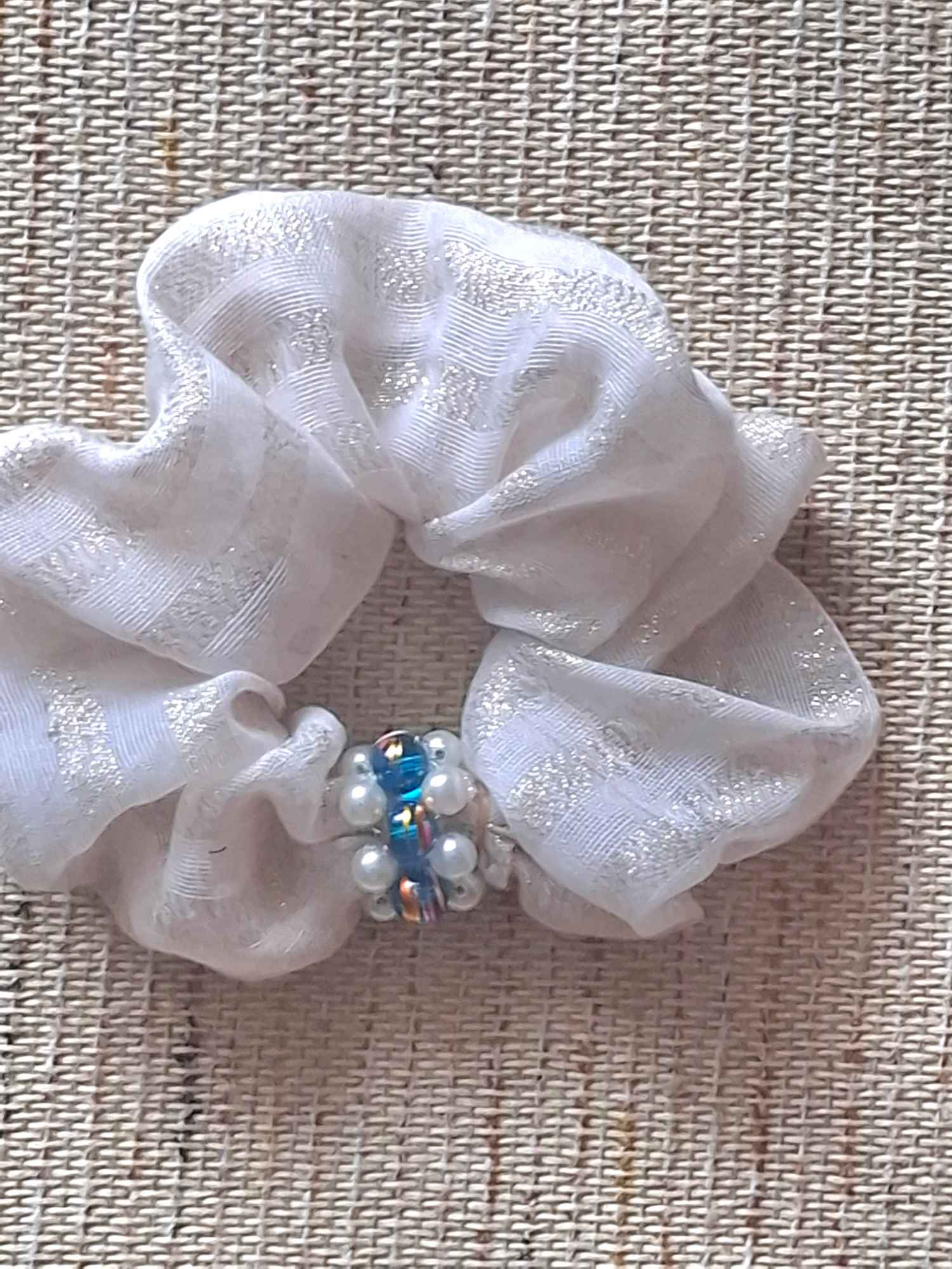 piękne gumki do włosów z materiałów Brzeg - zdjęcie 5