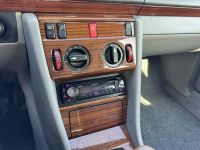 Mercedes E 200 Chełm Śląski - zdjęcie 10