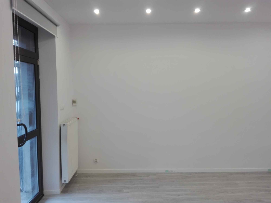 Wynajmę na biuro , salon 50m2 Zielonka - zdjęcie 2