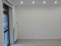 Wynajmę na biuro , salon 50m2 Zielonka - zdjęcie 2