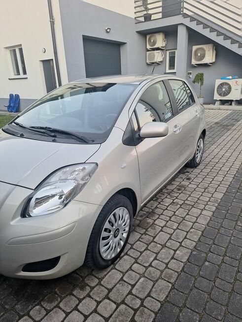 Toyota Yaris II 2010 Jasło - zdjęcie 6