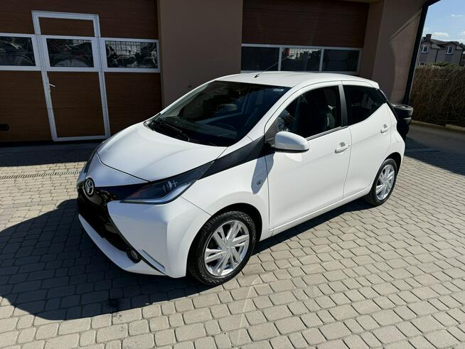 Toyota Aygo !! Rezerwacja !! Orzech - zdjęcie 12