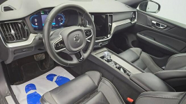 Volvo V60 B4 D Plus Dark aut ! Z Polskiego Salonu ! Faktura Vat ! Warszawa - zdjęcie 9