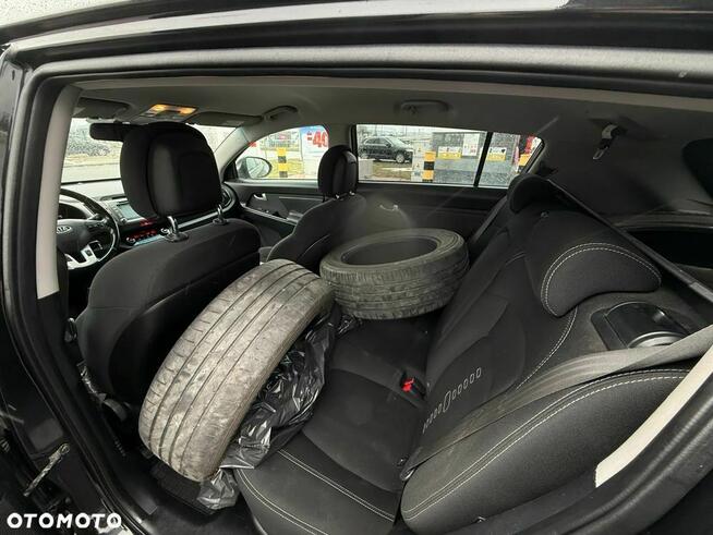 Kia Sportage 1.7 CRDI S 2WD Krosno - zdjęcie 10