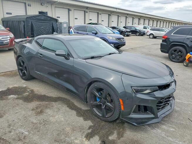 Chevrolet Camaro Bogata wersja wyposażenia / Automat / niski przebieg Wrocław - zdjęcie 3